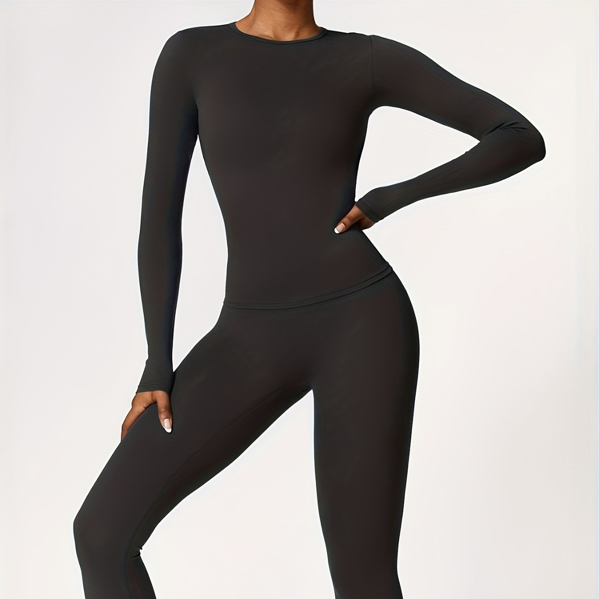 Tight-fitting yoga suit slim l – Yoga & Fitness Center recenzja i cena
