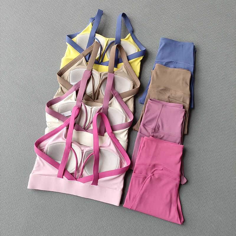 Yoga set, high-intensity yoga  – Yoga & Fitness Center recenzja i cena